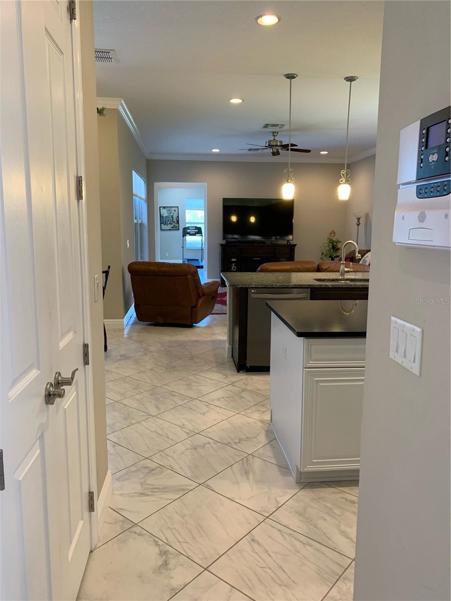16015 CAPE CORAL DR, WIMAUMA, FL, 33598