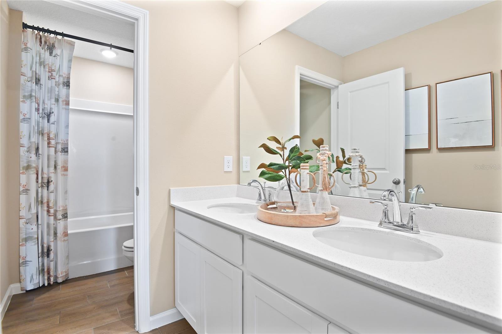2910 27TH AVE E, PALMETTO, FL, 34221