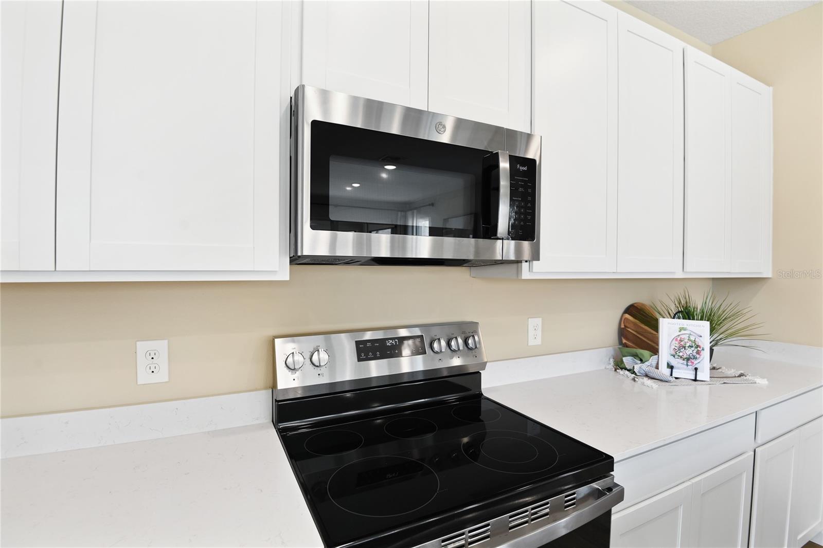 2910 27TH AVE E, PALMETTO, FL, 34221