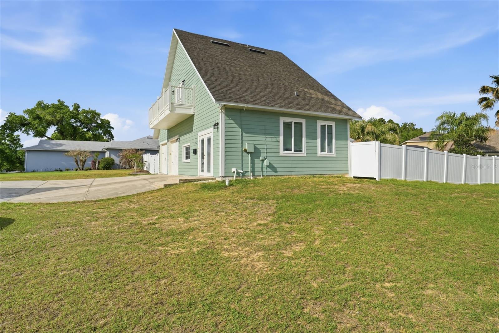 835 BUTCH CASSIDY LN, EUSTIS, FL, 32726