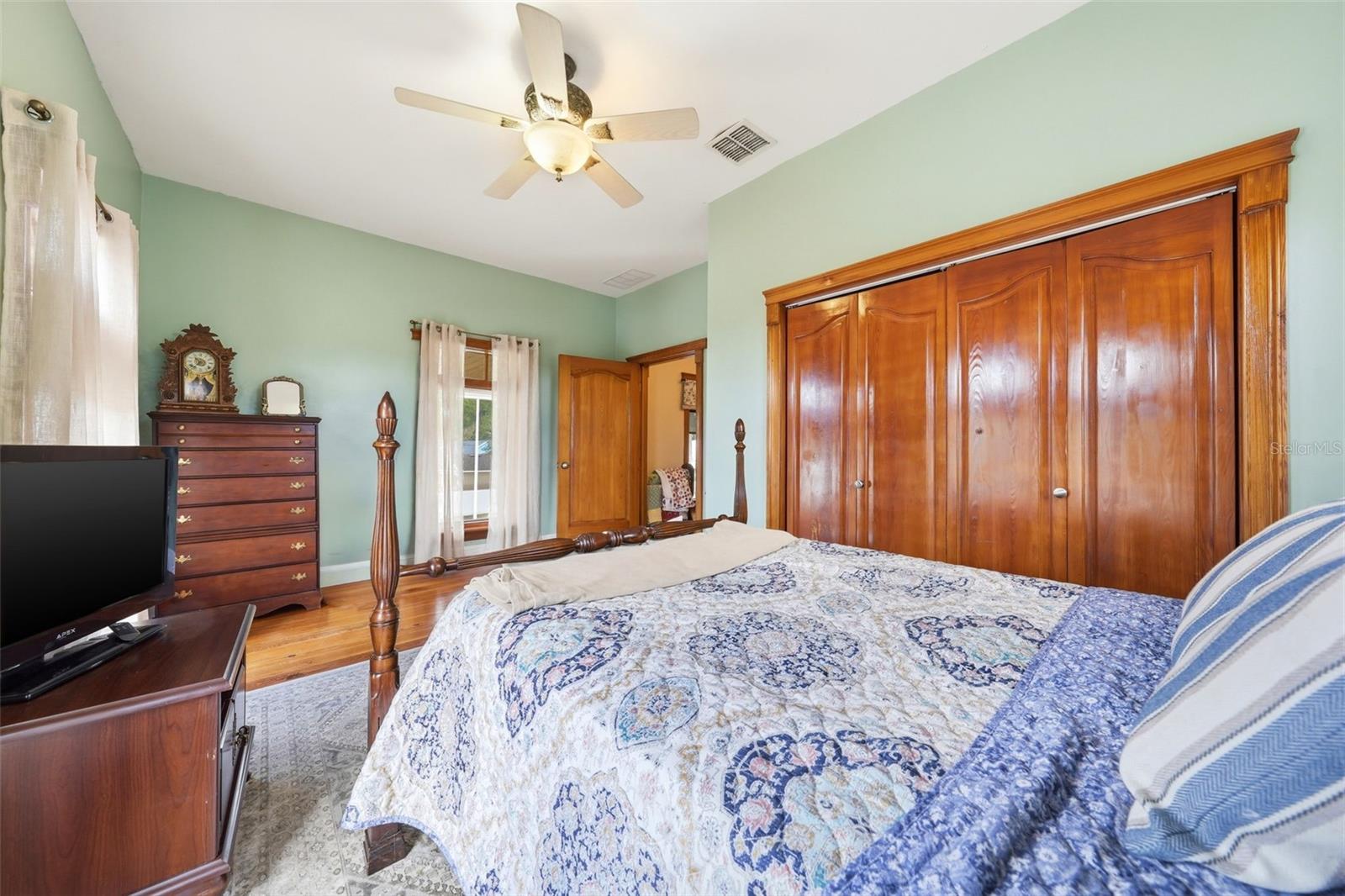 835 BUTCH CASSIDY LN, EUSTIS, FL, 32726