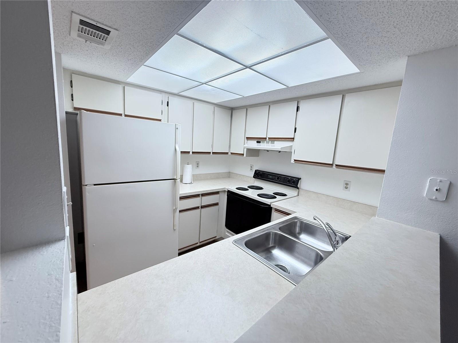 19505 QUESADA AVE #CC-107, PORT CHARLOTTE, FL, 33948