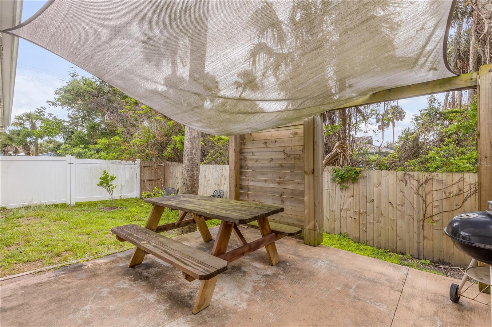 711 RIVER OAKS CIR, NEW SMYRNA BEACH, FL, 32169