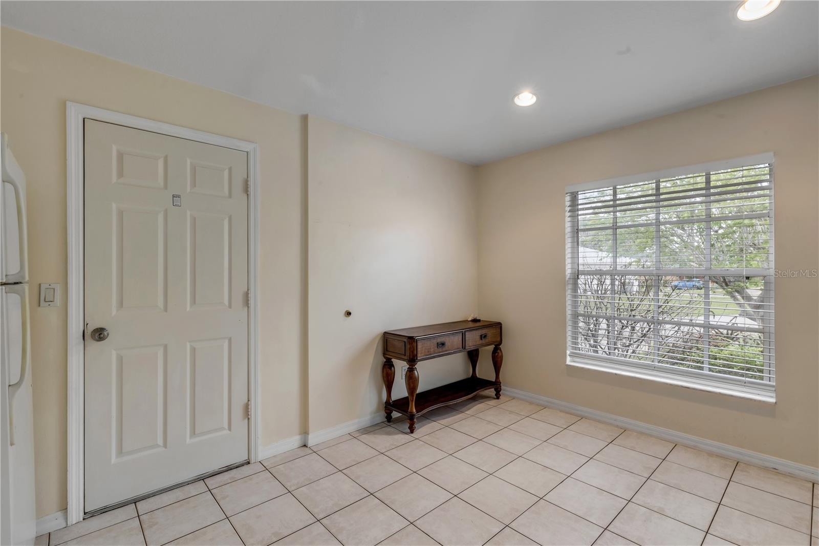 711 RIVER OAKS CIR, NEW SMYRNA BEACH, FL, 32169