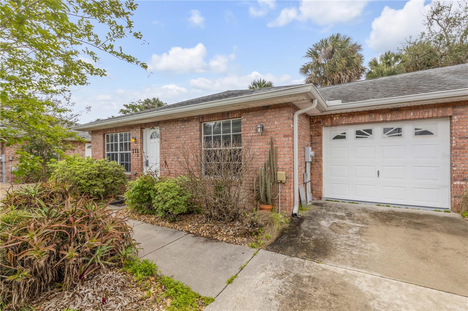 711 RIVER OAKS CIR, NEW SMYRNA BEACH, FL, 32169