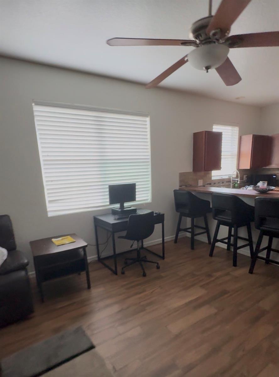 8205 N 12TH ST, TAMPA, FL, 33604