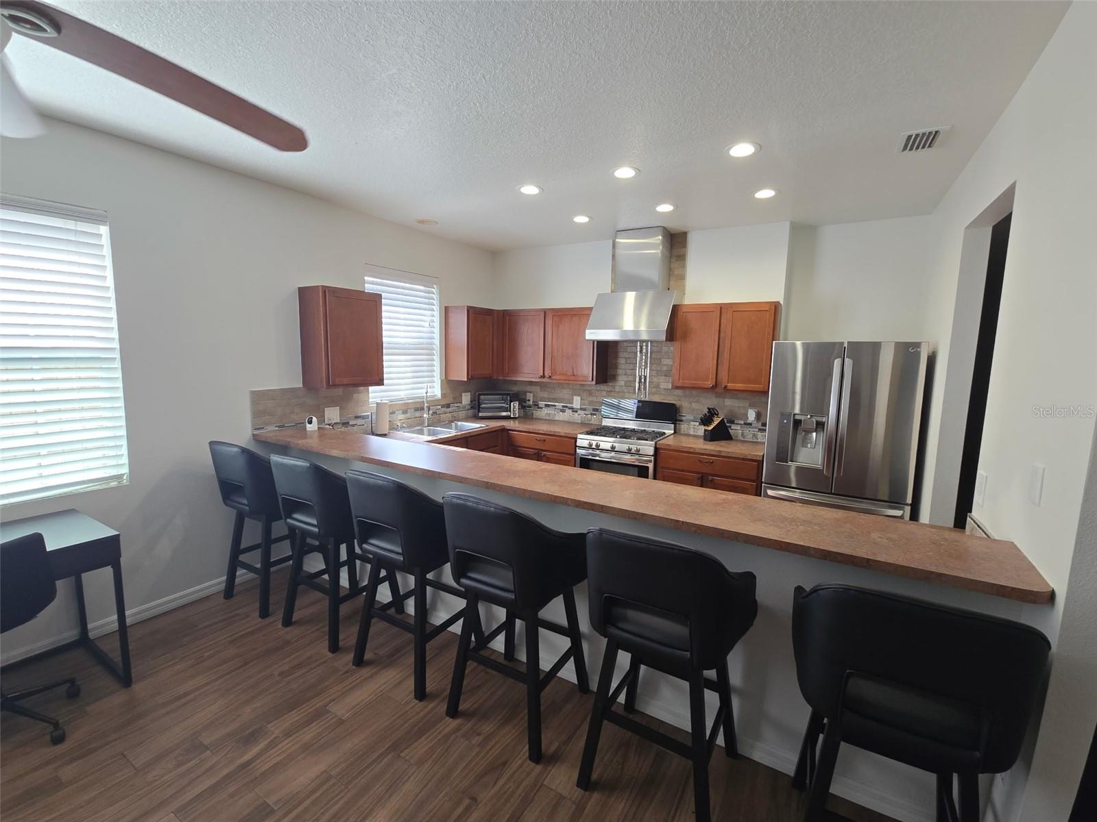 8205 N 12TH ST, TAMPA, FL, 33604