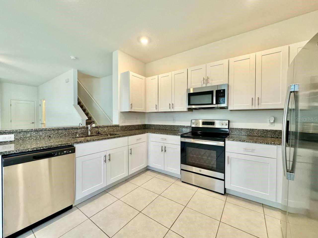 6093 ACARA LN, LAND O LAKES, FL, 34638
