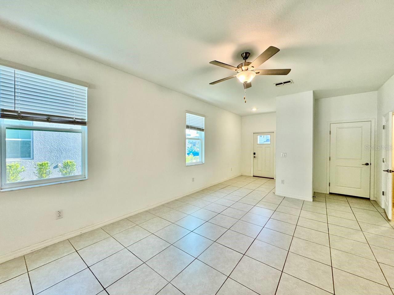 6093 ACARA LN, LAND O LAKES, FL, 34638