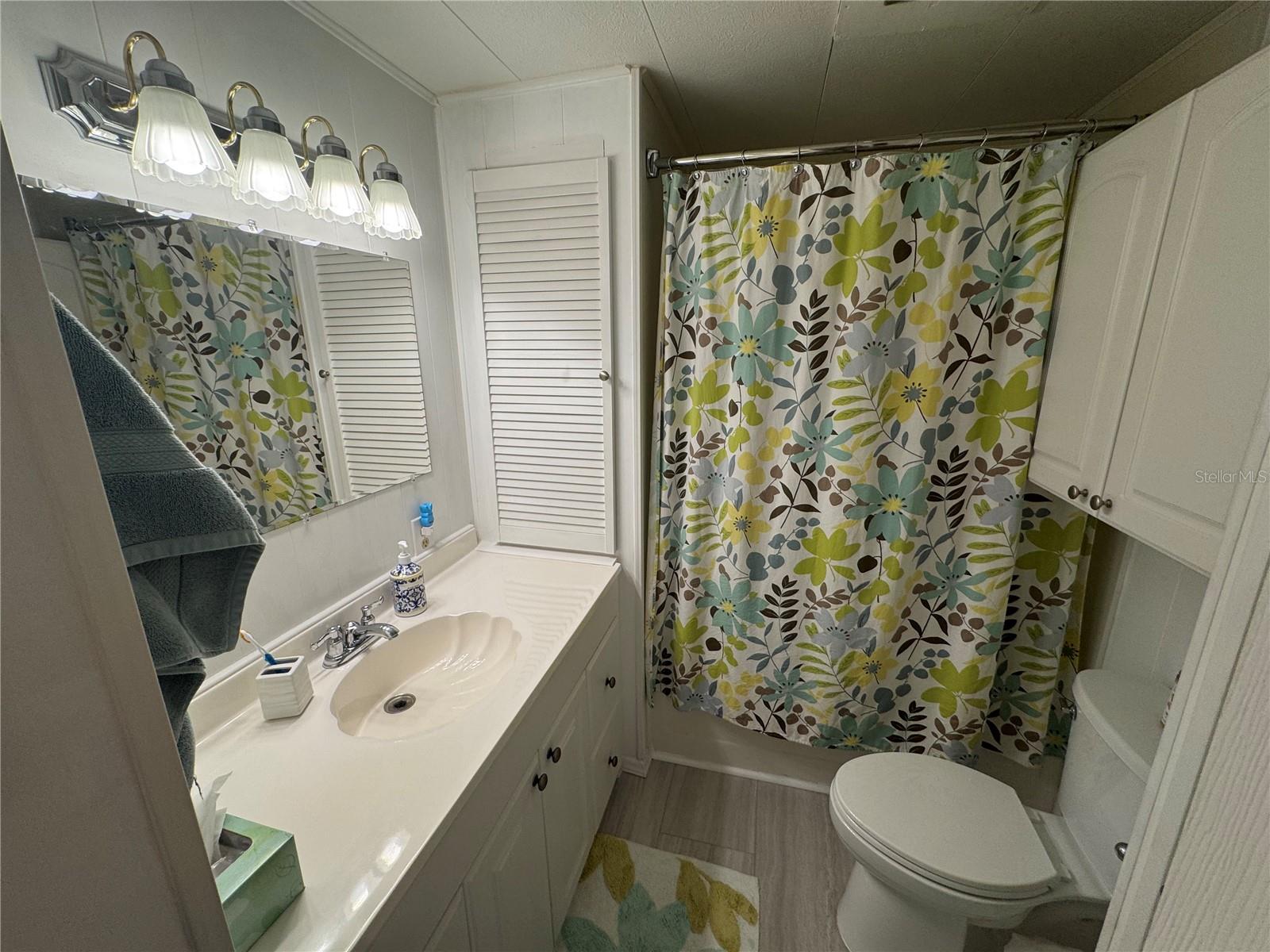 611 IRIS DRIVE, VENICE, FL, 34293