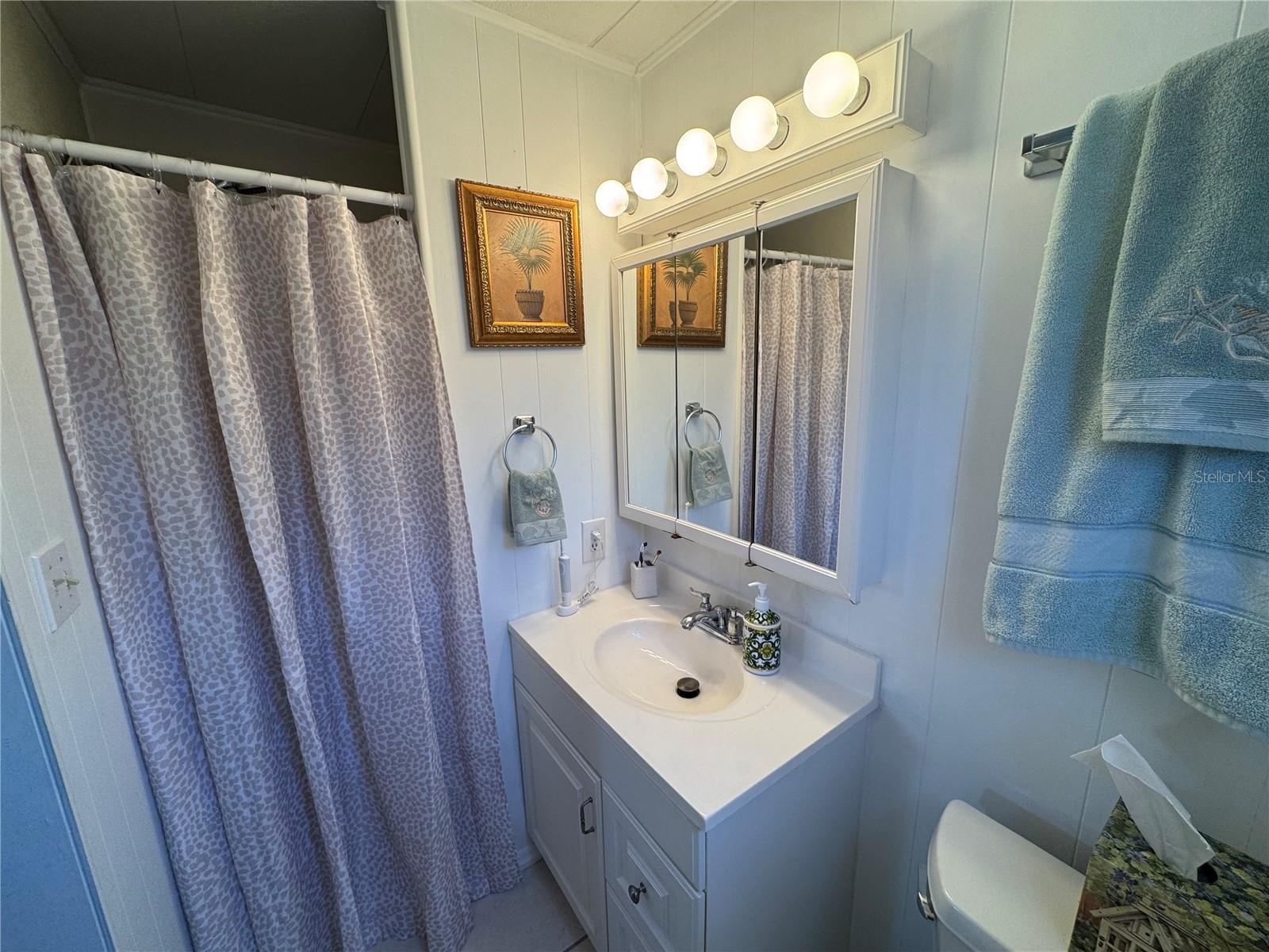 611 IRIS DRIVE, VENICE, FL, 34293