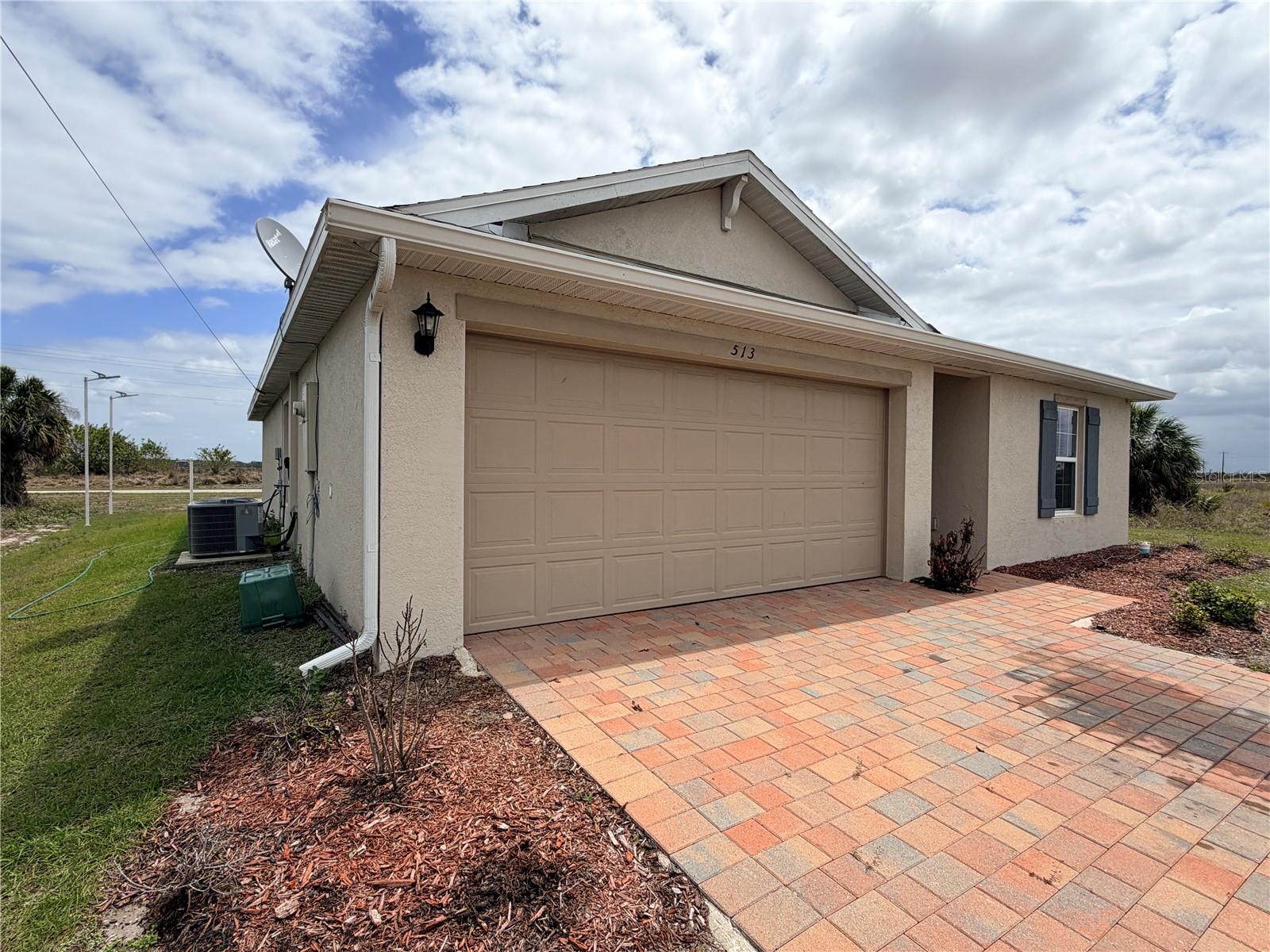 513 ELLA JEAN PI, BANYAN VILLAGE, LABELLE, FL, 33935