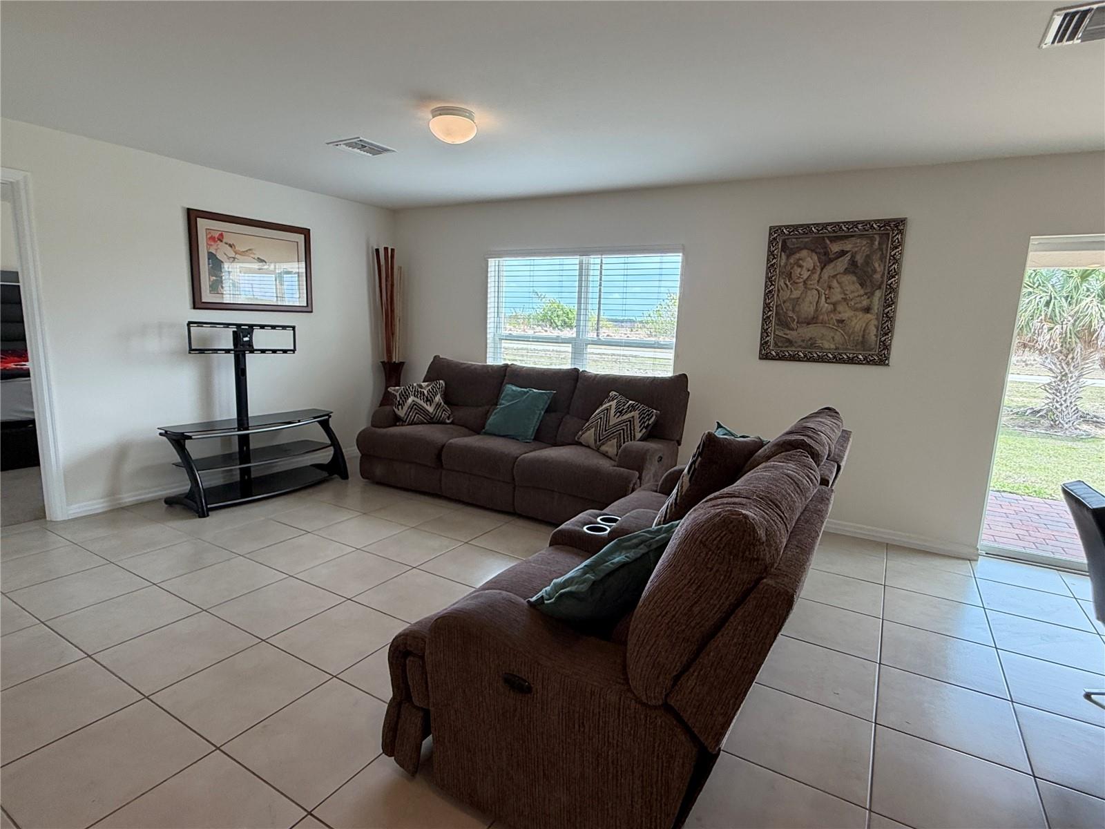 513 ELLA JEAN PI, BANYAN VILLAGE, LABELLE, FL, 33935