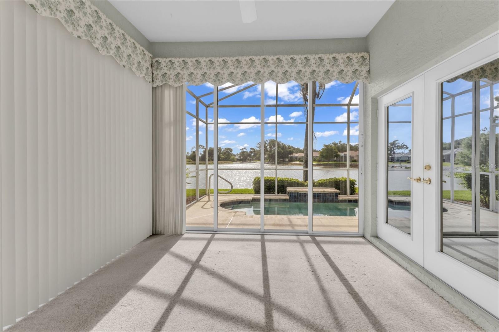 878 CHALMERS DR #878, VENICE, FL, 34293