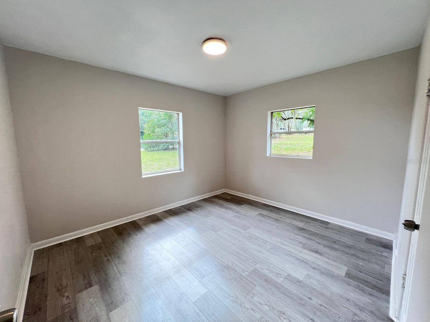 107 OAKLAND DR, DELAND, FL, 32720