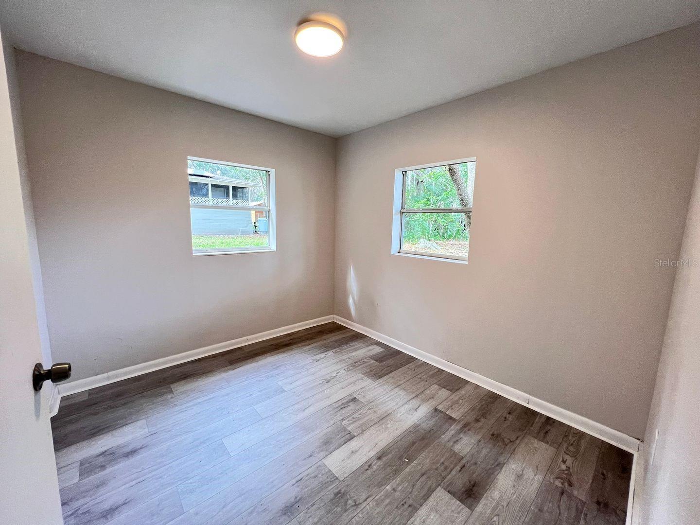 107 OAKLAND DR, DELAND, FL, 32720