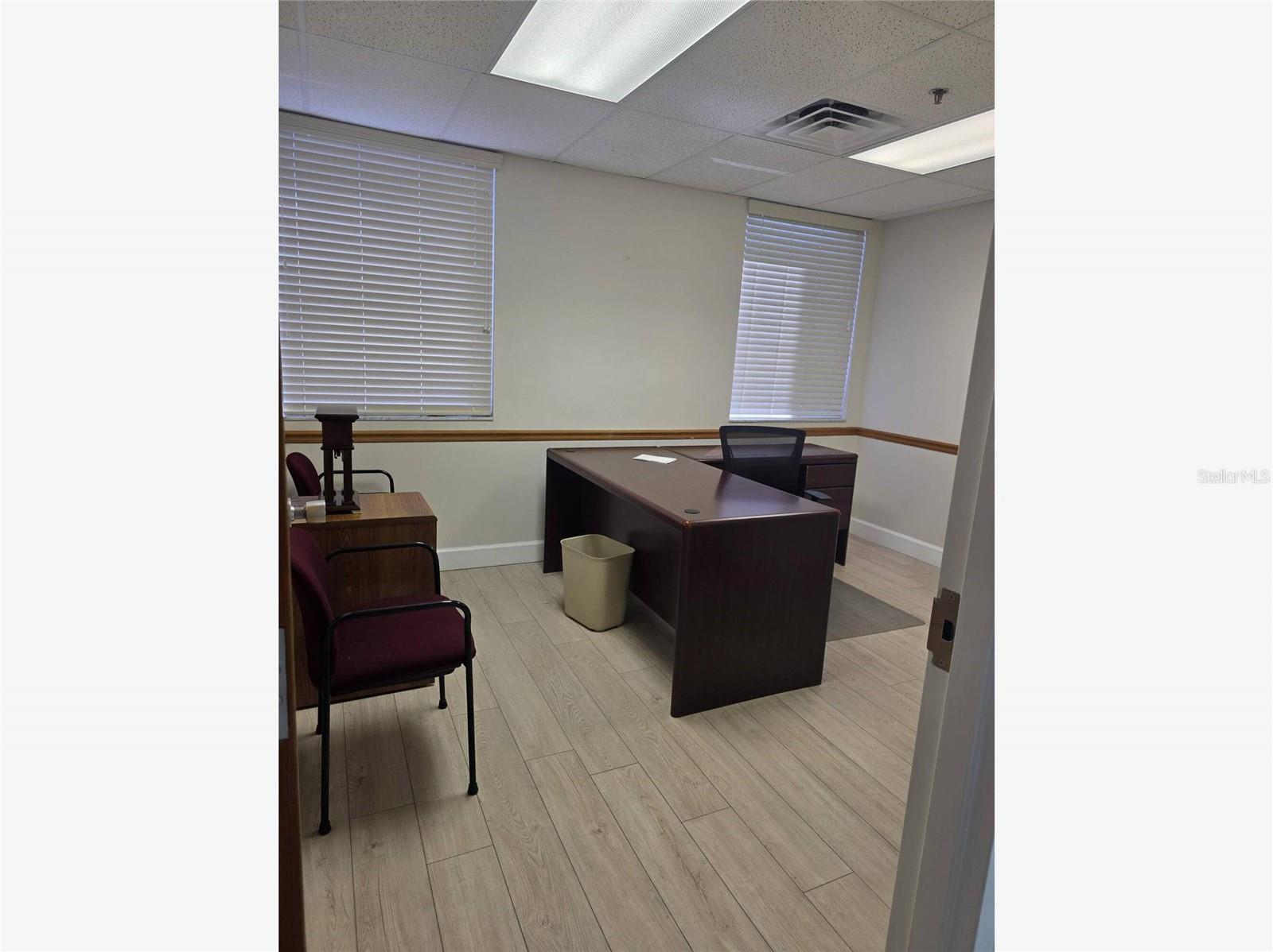 2525 HARBOR BLVD #101, PORT CHARLOTTE, FL, 33952