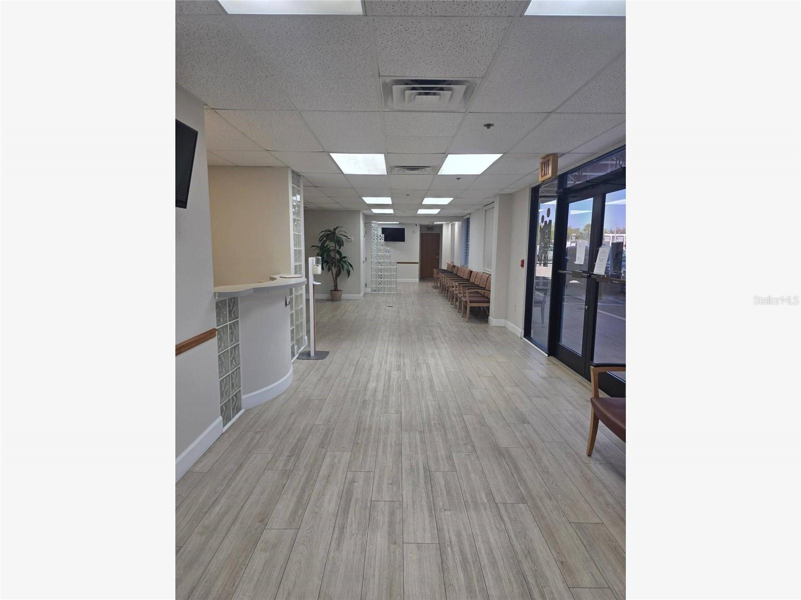 2525 HARBOR BLVD #101, PORT CHARLOTTE, FL, 33952