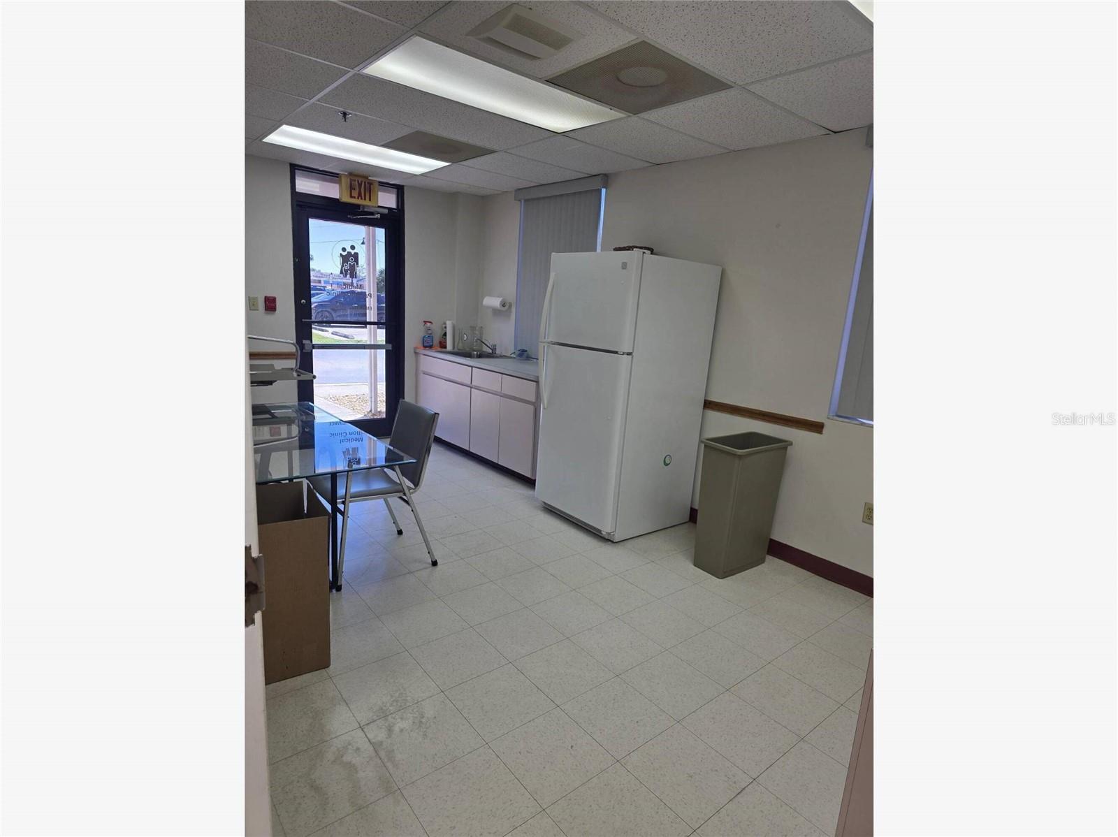 2525 HARBOR BLVD #101, PORT CHARLOTTE, FL, 33952