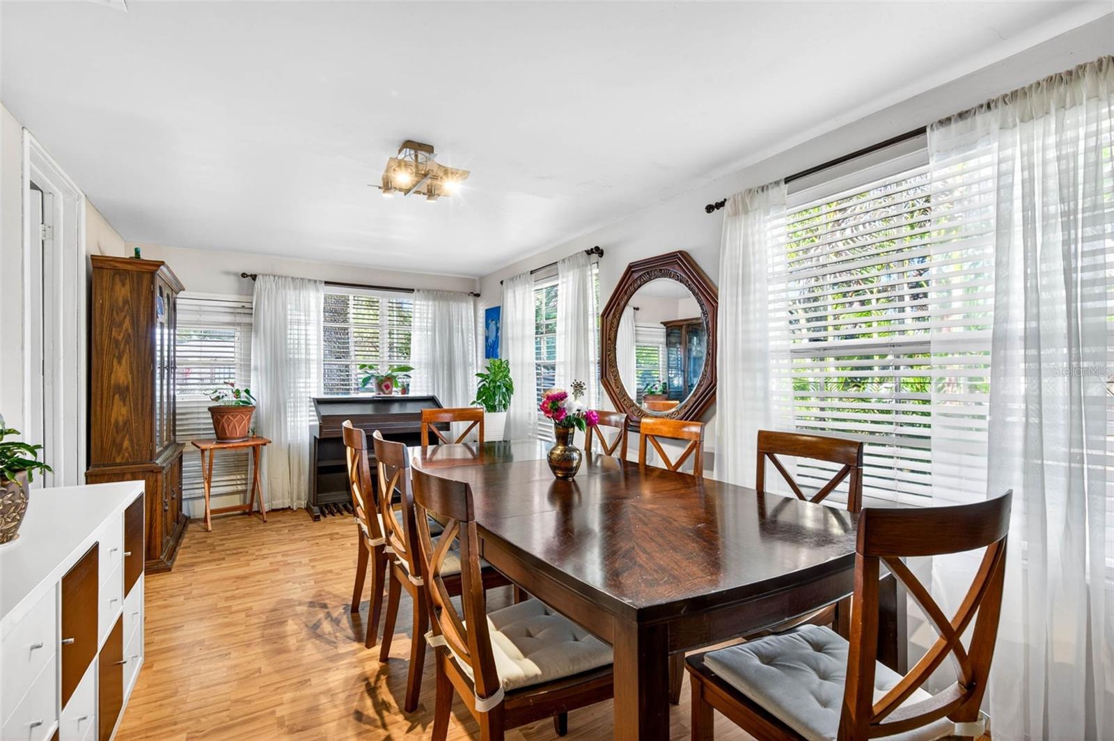 1417 W YUKON ST, TAMPA, FL, 33604