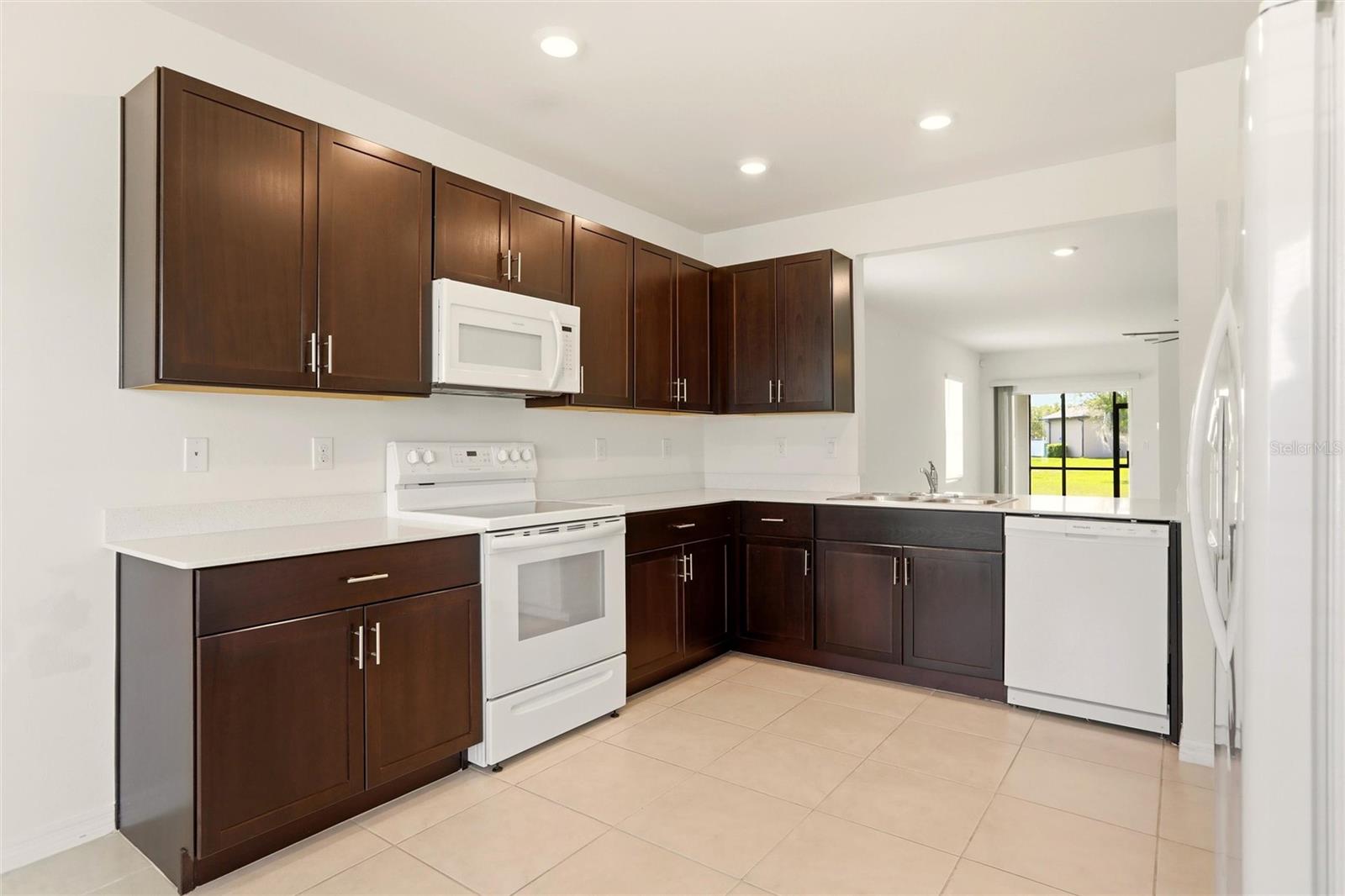 3680 PEBBLE TER, PUNTA GORDA, FL, 33980