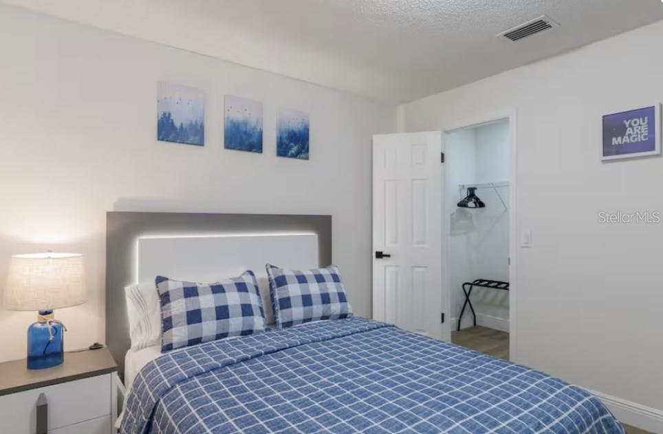 8622 BAYLOR CIR, ORLANDO, FL, 32817