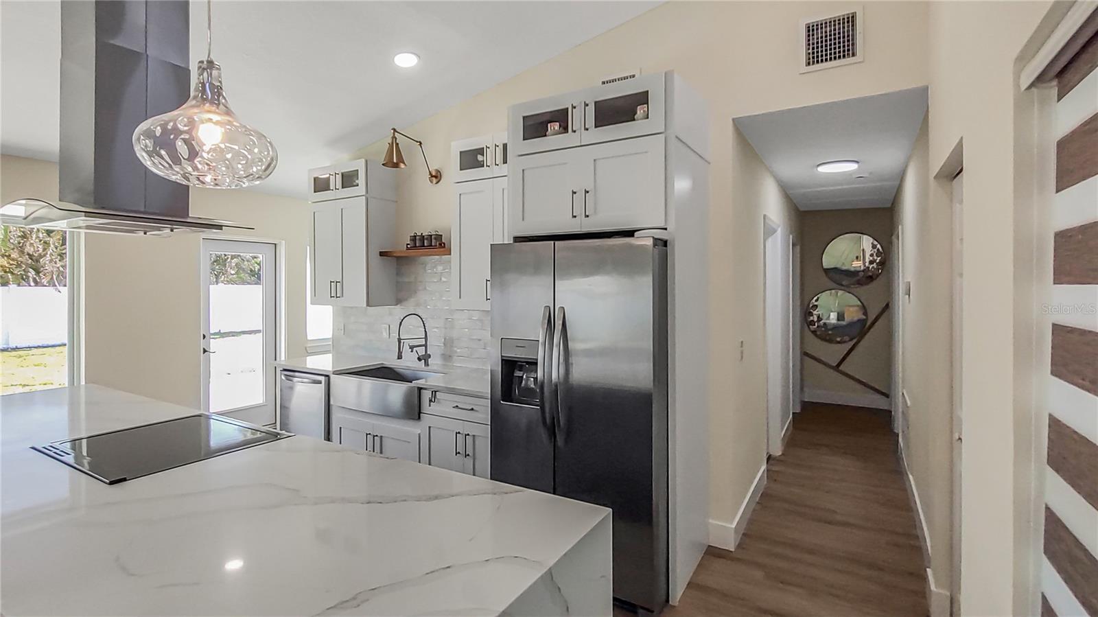 2713 RENATTA DR, BELLEAIR BLUFFS, FL, 33770