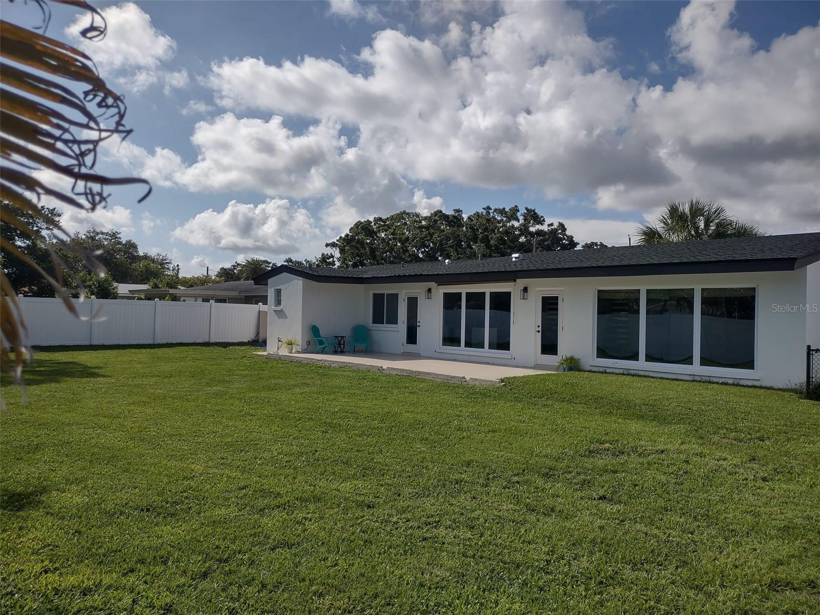 2713 RENATTA DR, BELLEAIR BLUFFS, FL, 33770