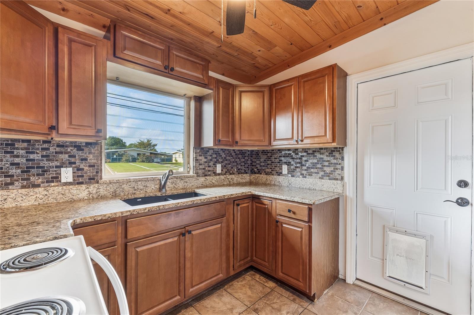21540 OLEAN BLVD, PORT CHARLOTTE, FL, 33952