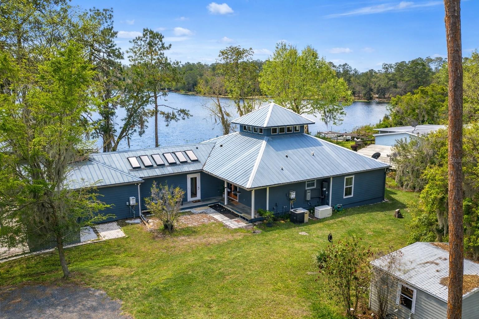 299 RILEY LAKE DR, HAWTHORNE, FL, 32640