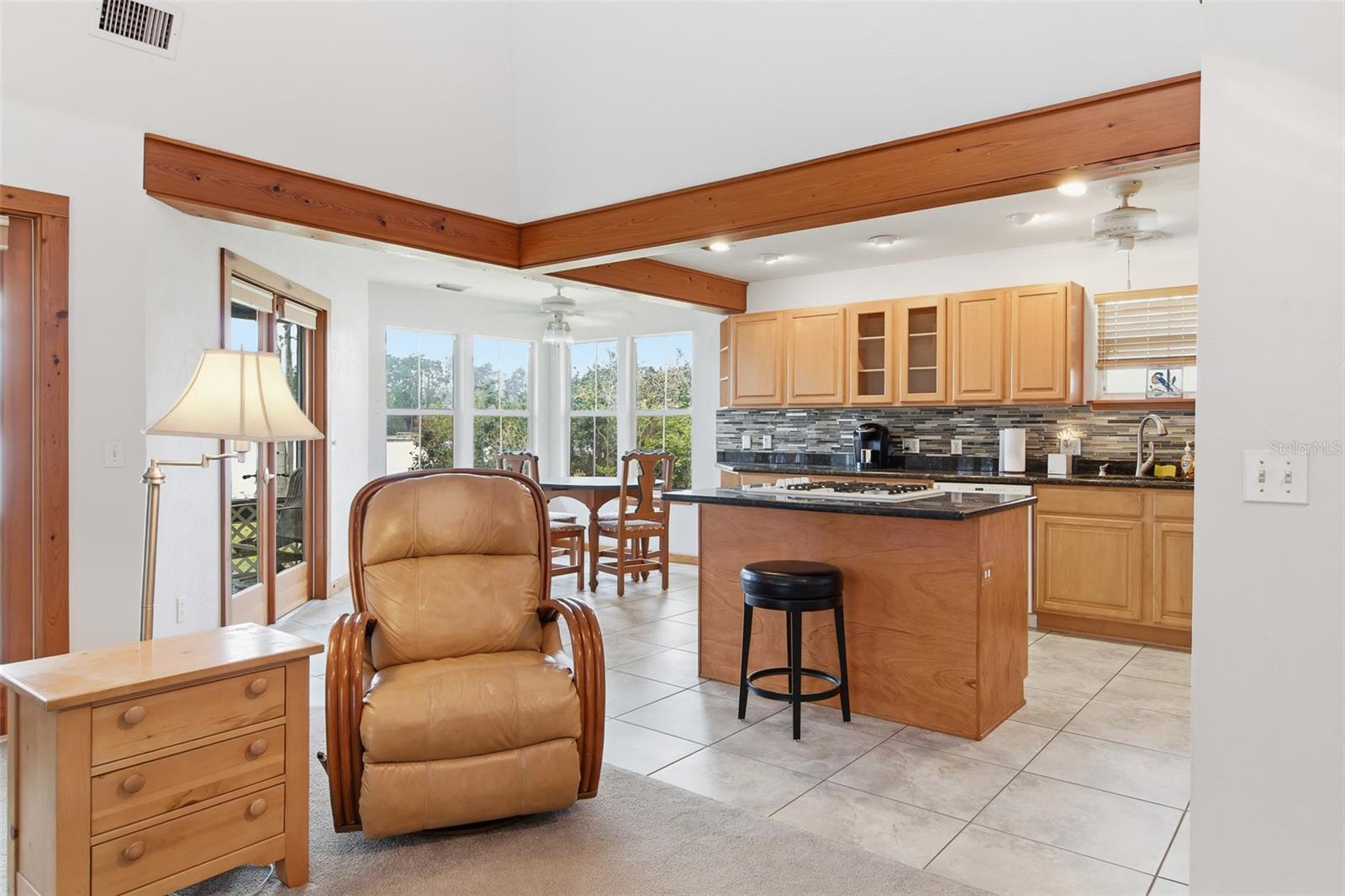 299 RILEY LAKE DR, HAWTHORNE, FL, 32640