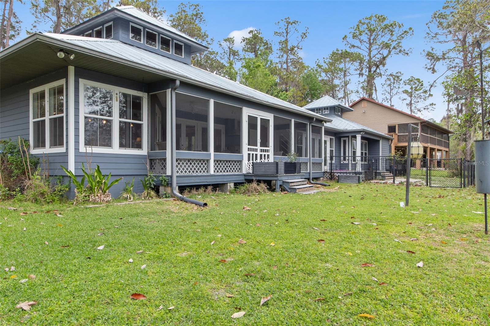 299 RILEY LAKE DR, HAWTHORNE, FL, 32640