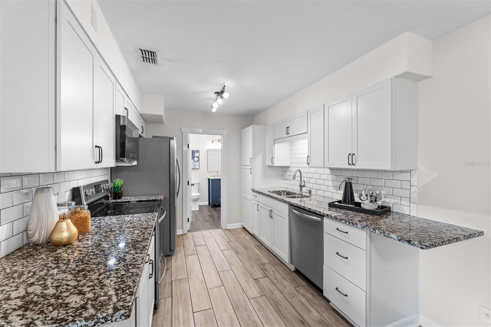 1415 CARLSON DR, ORLANDO, FL, 32804