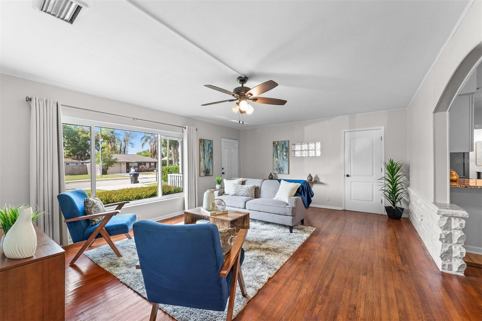 1415 CARLSON DR, ORLANDO, FL, 32804