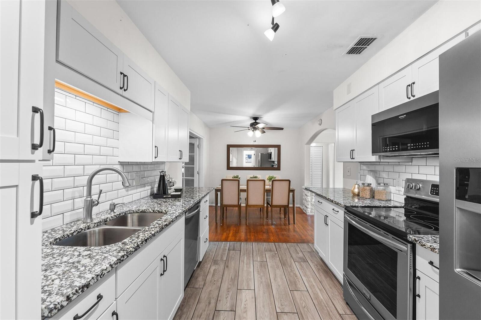1415 CARLSON DR, ORLANDO, FL, 32804