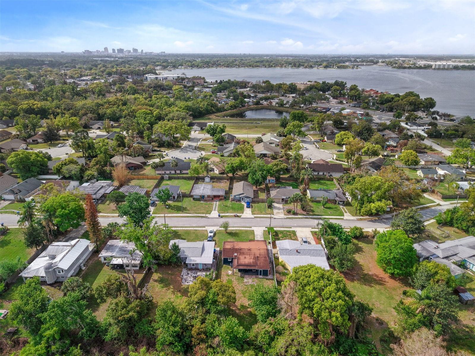 1415 CARLSON DR, ORLANDO, FL, 32804