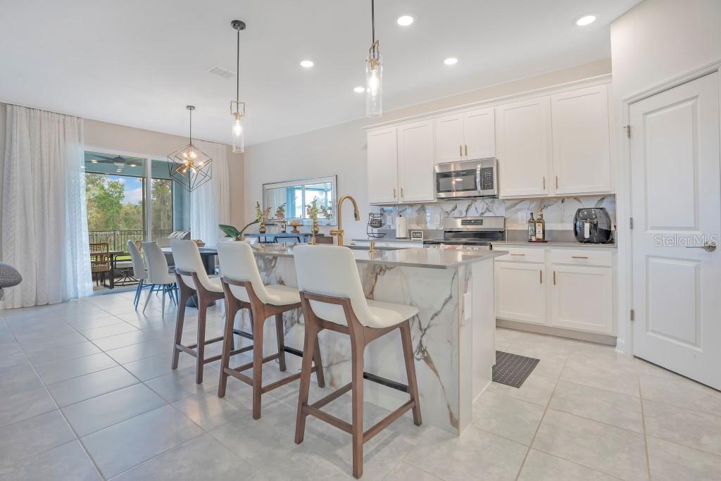 5223 DAGENHAM DR, DAVENPORT, FL, 33837