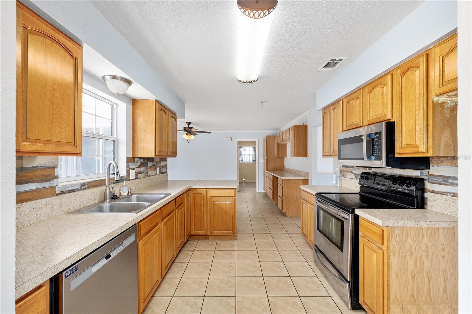 2130 NE 9TH ST, OCALA, FL, 34470