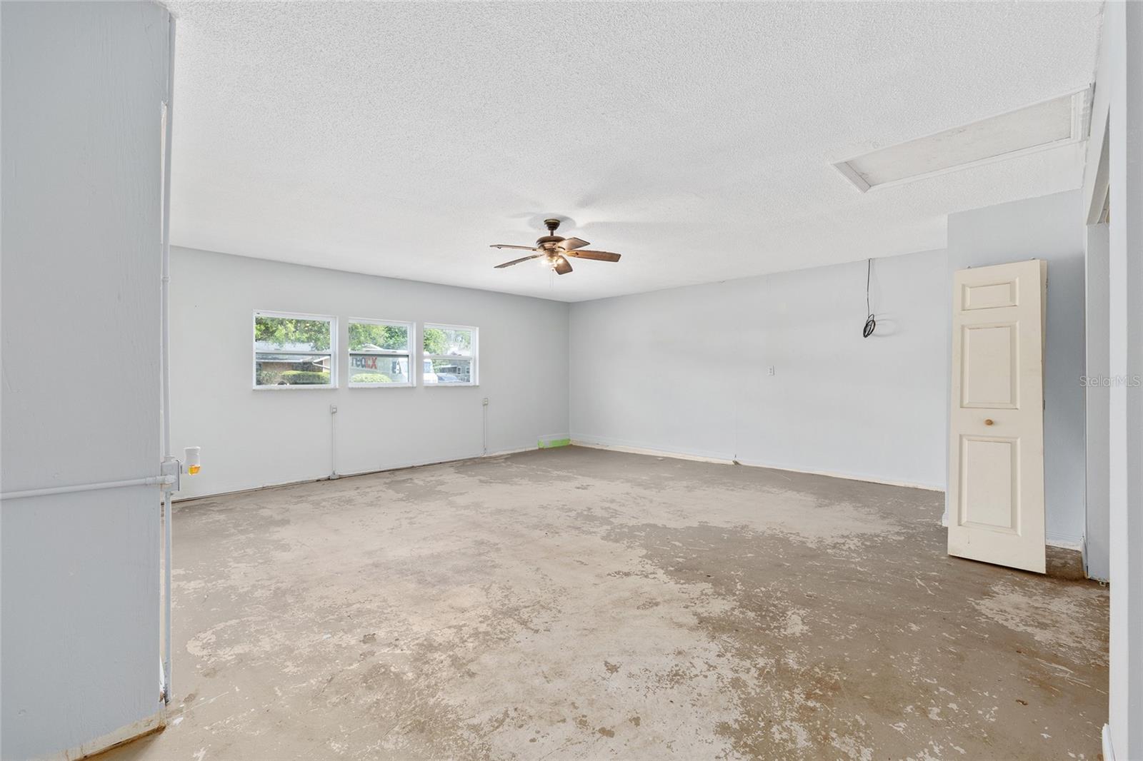 2130 NE 9TH ST, OCALA, FL, 34470