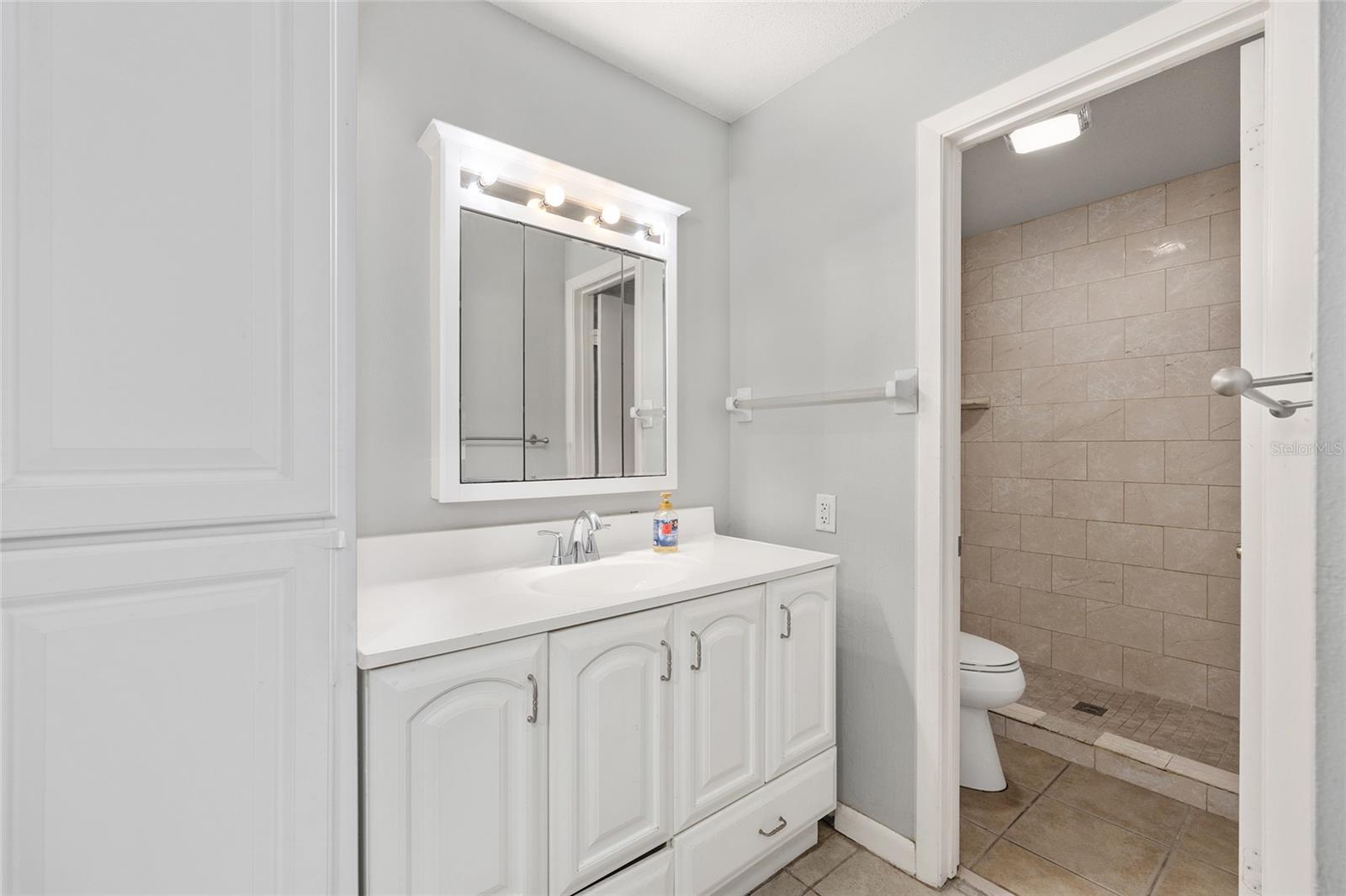 2130 NE 9TH ST, OCALA, FL, 34470