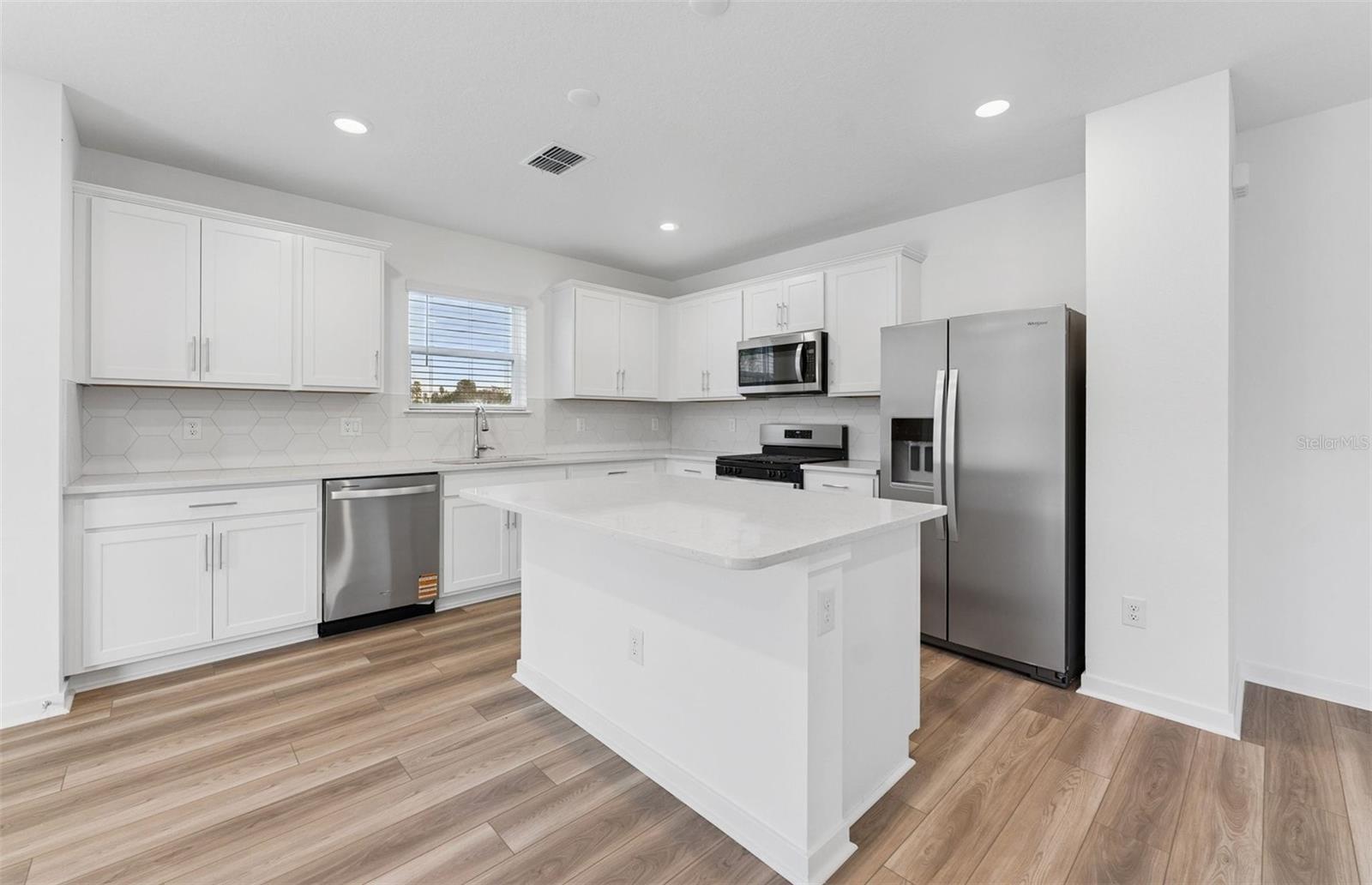 9752 CRESCENT MOON DR, RIVERVIEW, FL, 33578