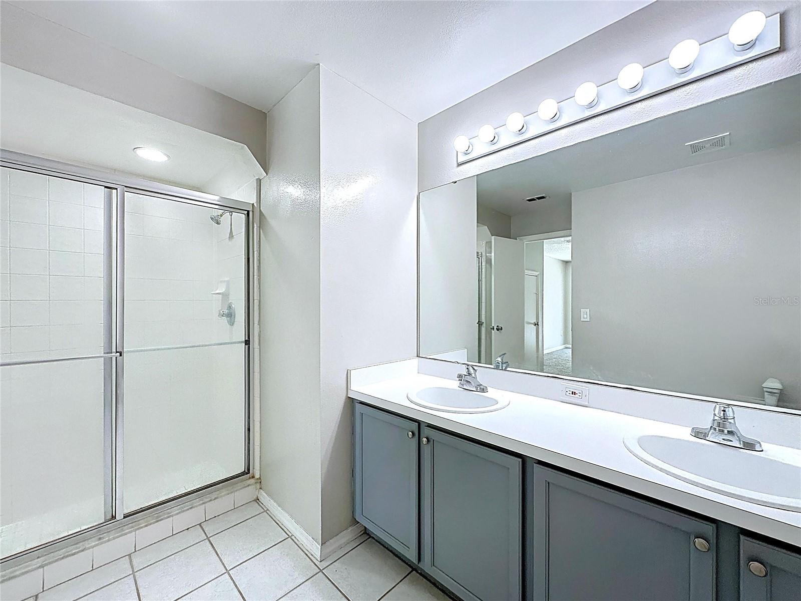 241 CORALWOOD CT, KISSIMMEE, FL, 34743