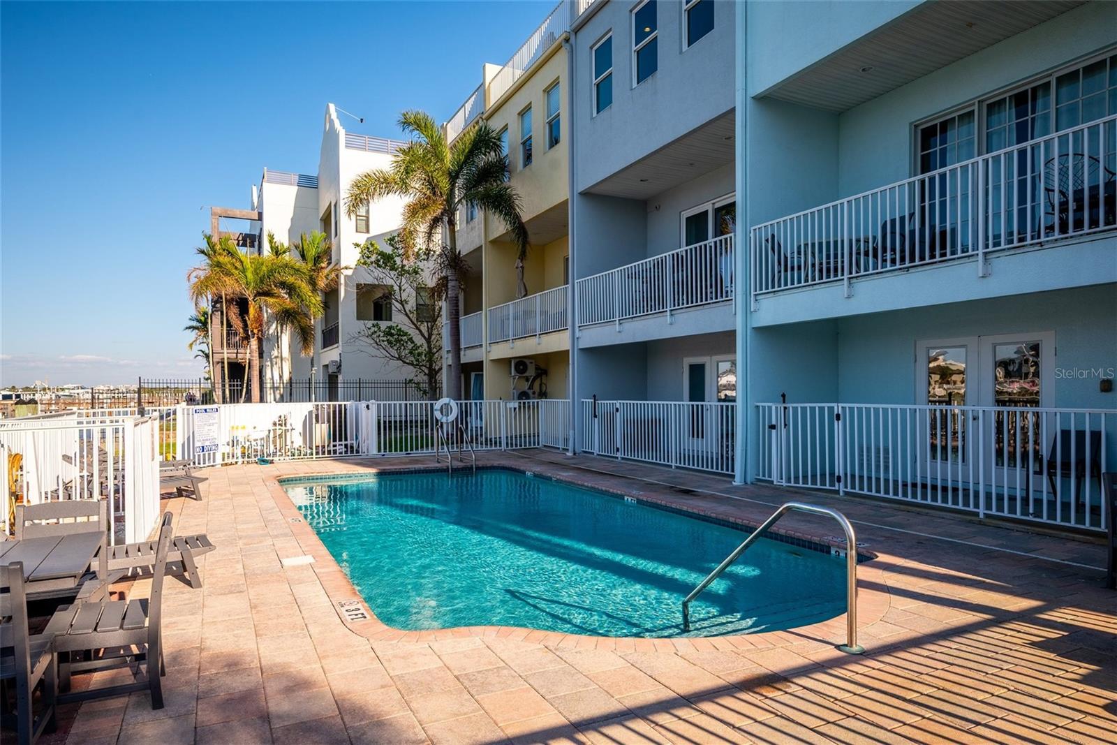 140 BRIGHTWATER DR #2, CLEARWATER BEACH, FL, 33767