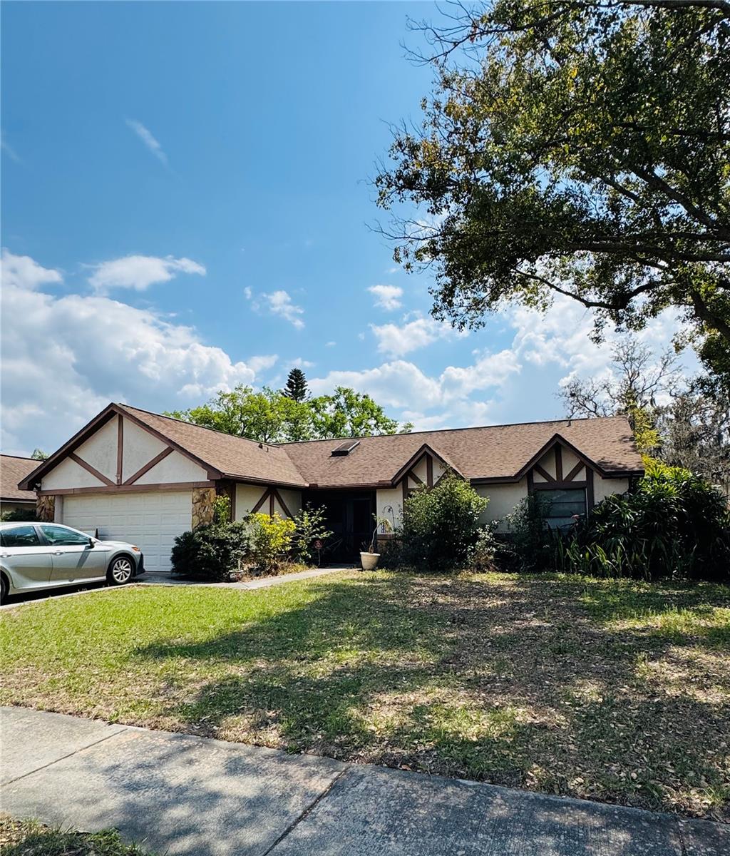 BLOOMINGDALE SEC W, VALRICO, FL, 33596