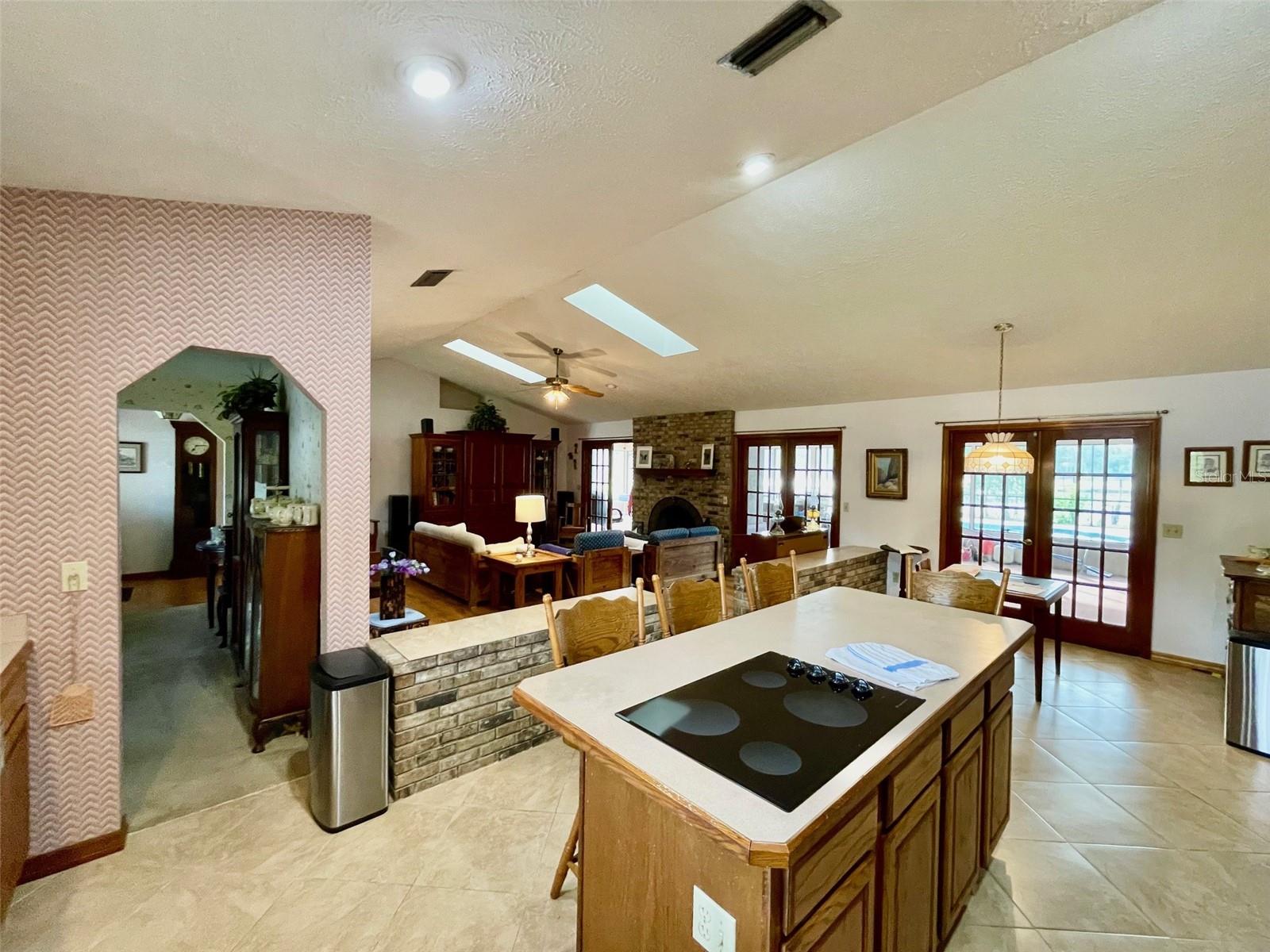 349 SEMINOLE WOODS BLVD, GENEVA, FL, 32732