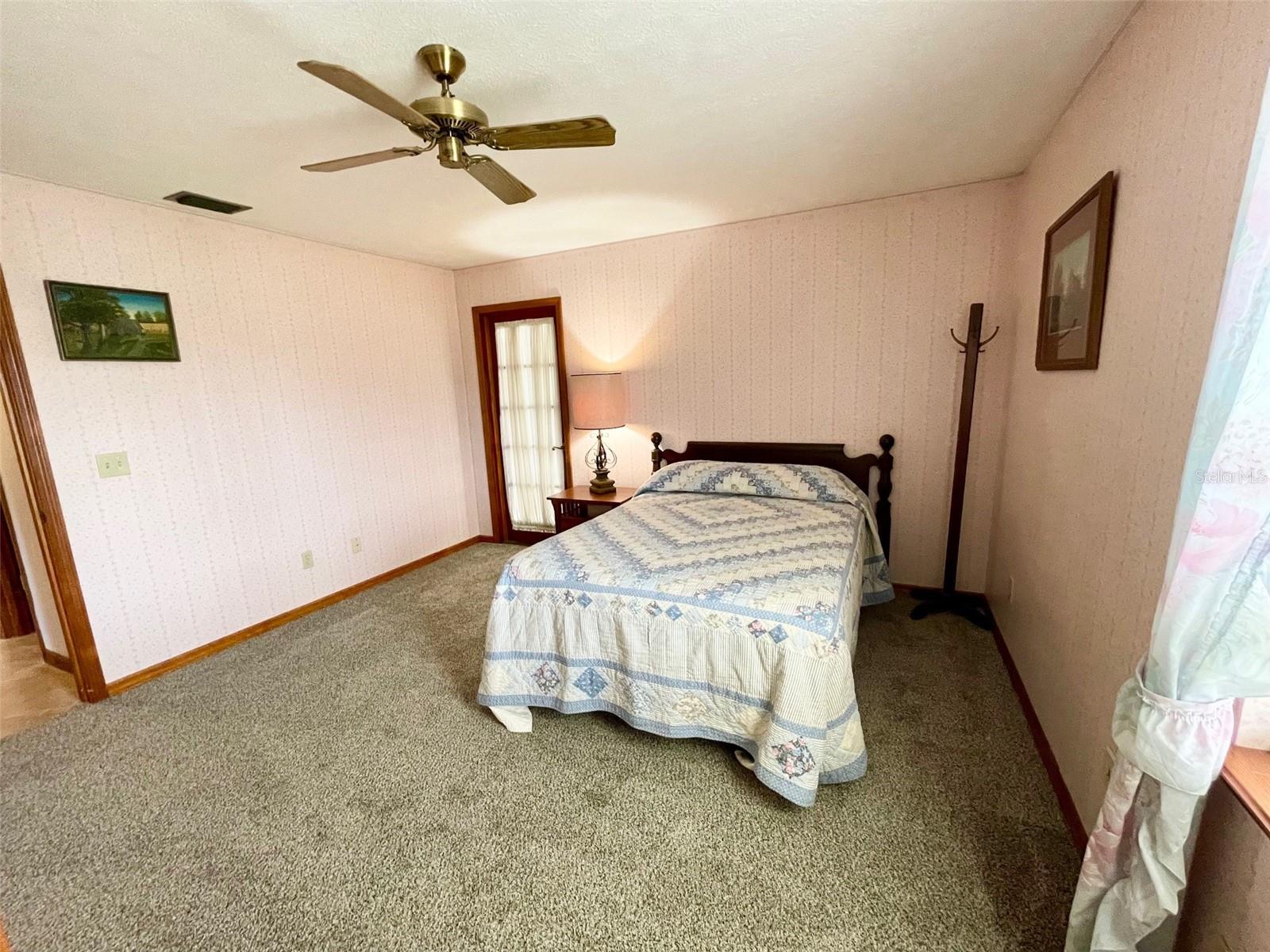 349 SEMINOLE WOODS BLVD, GENEVA, FL, 32732