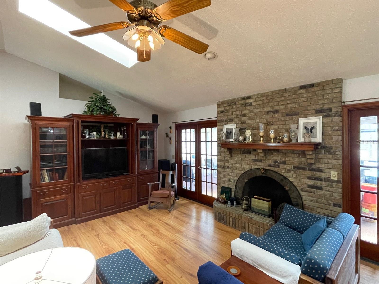 349 SEMINOLE WOODS BLVD, GENEVA, FL, 32732