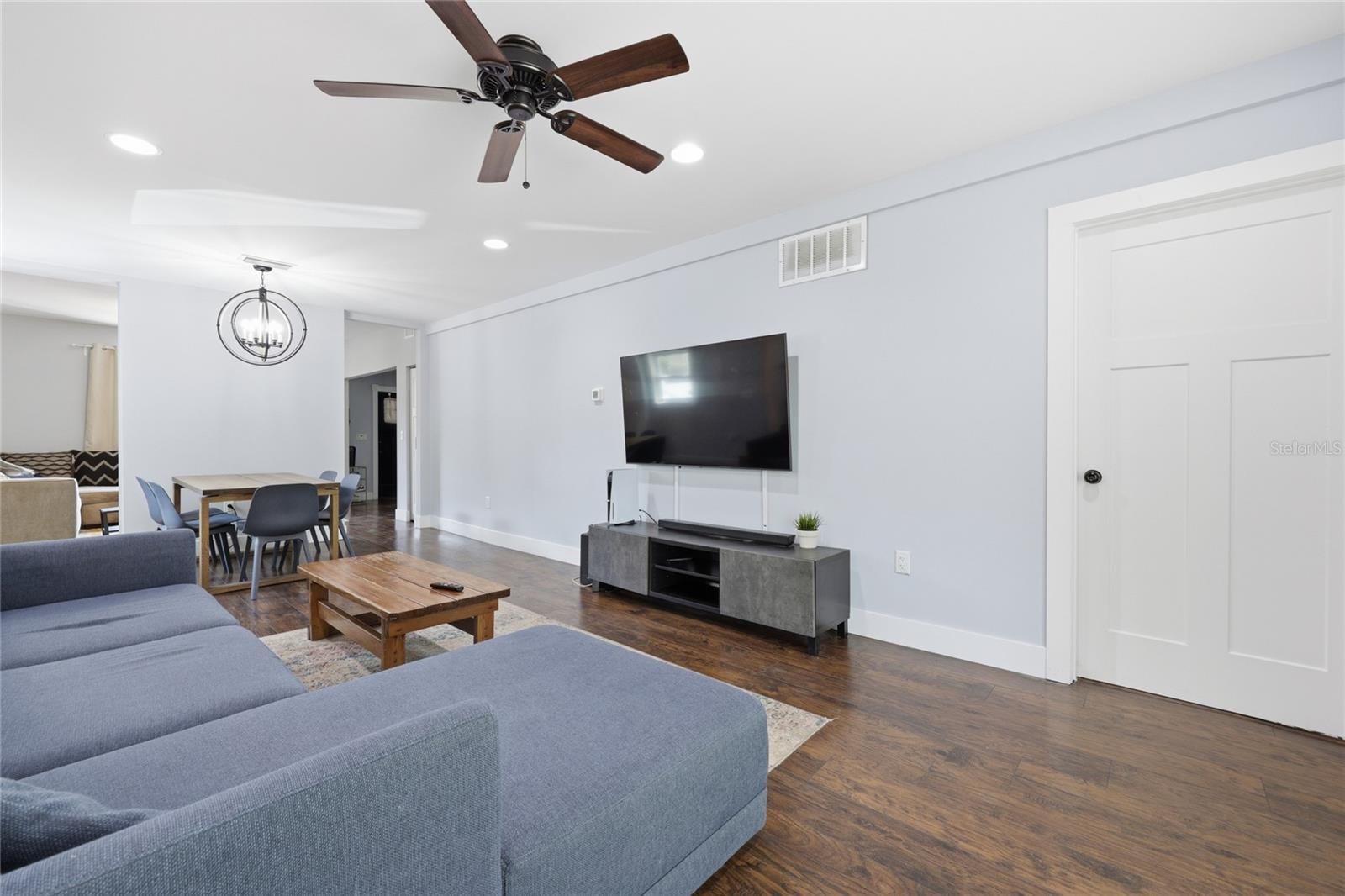 403 NE 9 ST, GAINESVILLE, FL, 32601