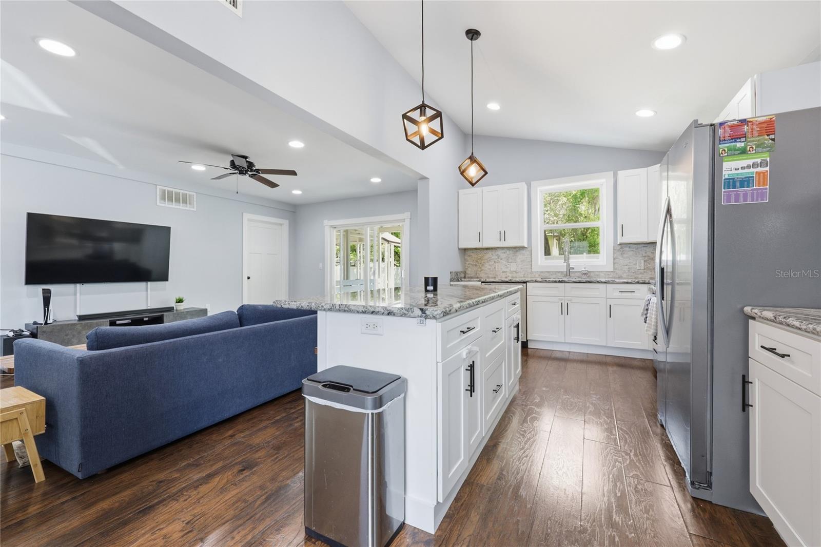 403 NE 9 ST, GAINESVILLE, FL, 32601