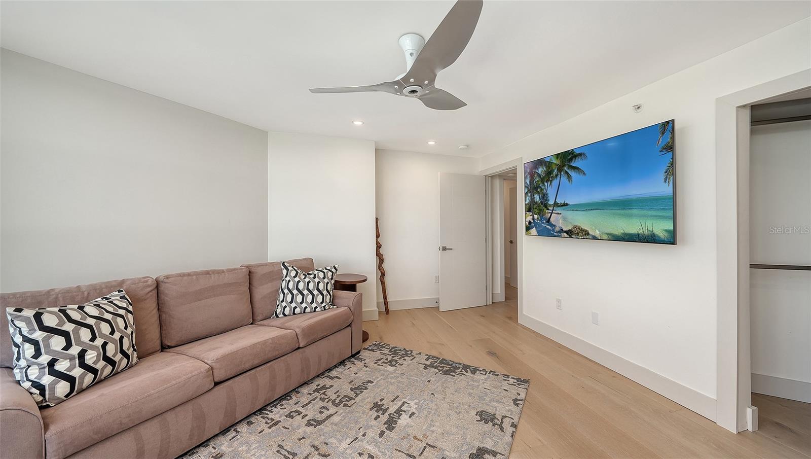 988 BLVD OF THE ARTS #1412, SARASOTA, FL, 34236
